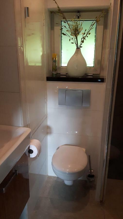 Holiday Home Canal View Alkmaar Exterior photo